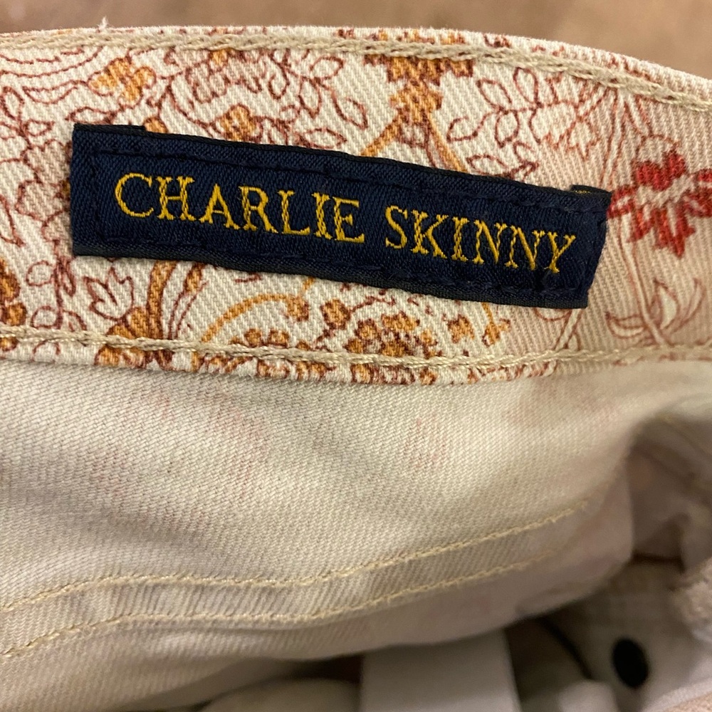 Patchwork Women Jeans - Picture 6 of 6